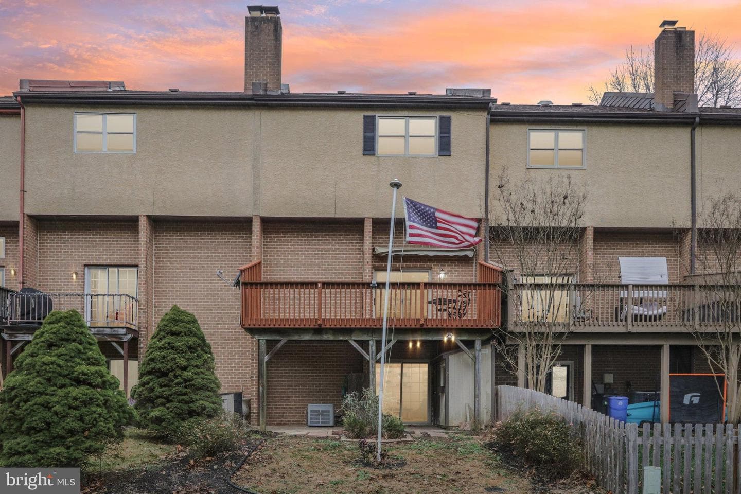 120 Eaton Drive photo 45