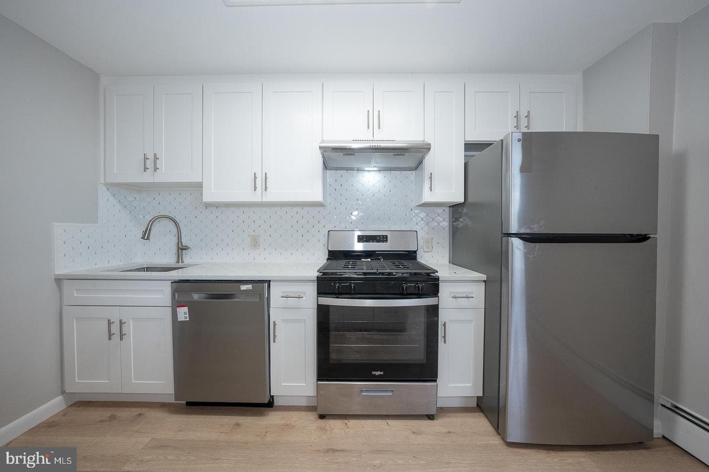 1030 E Lancaster Avenue #702 photo 11