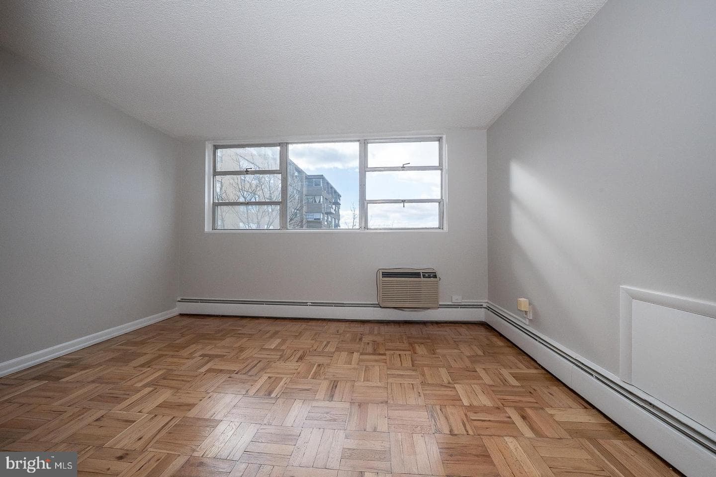 1030 E Lancaster Avenue #702 photo 15