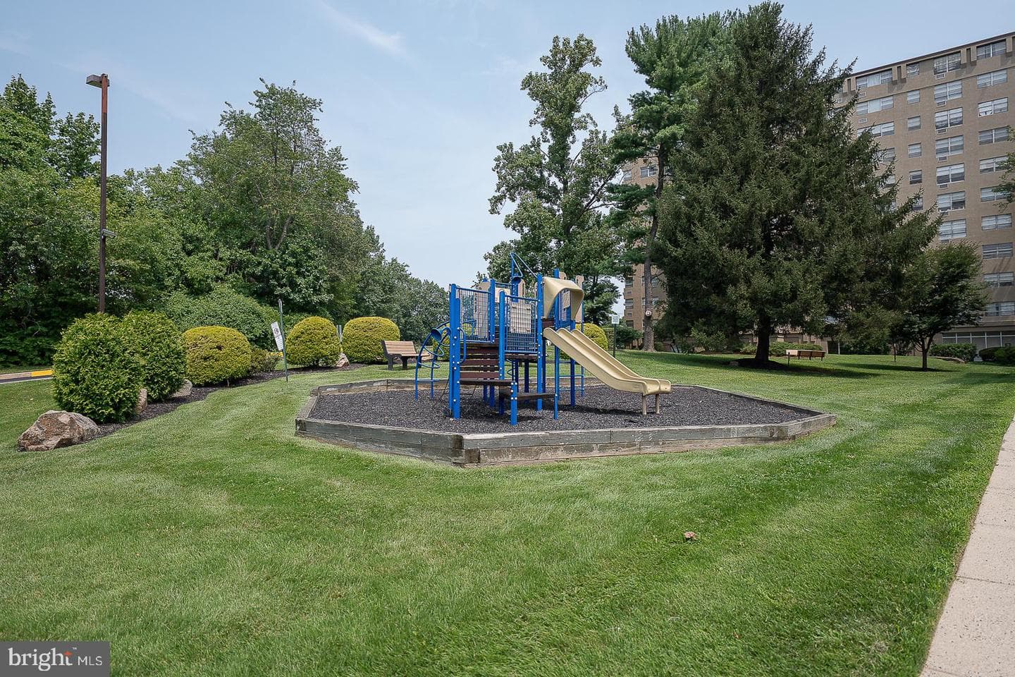 1030 E Lancaster Avenue #702 photo 27