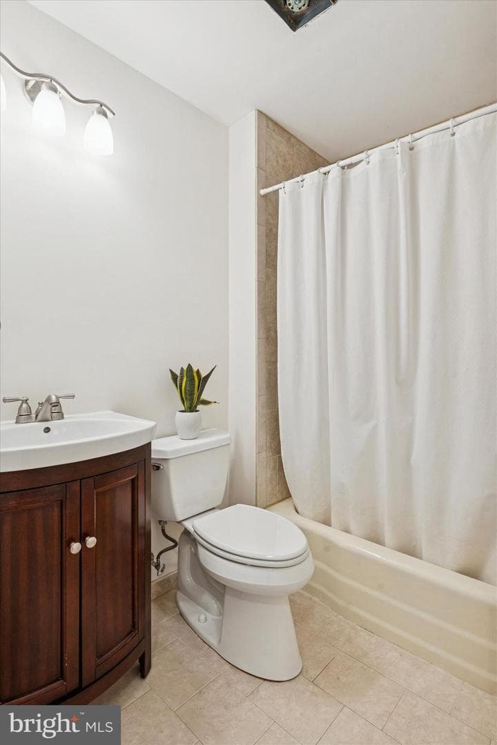 7 Dale Lane photo 23