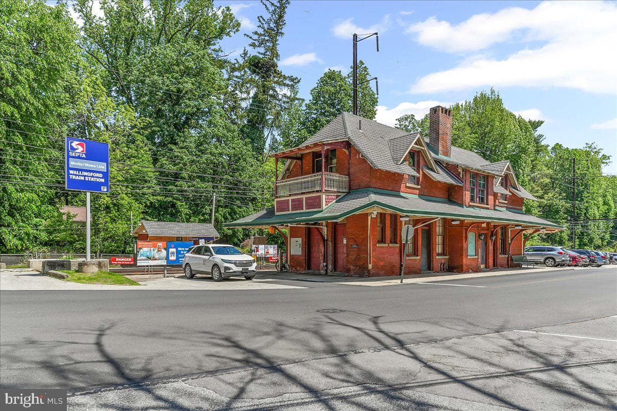 7 Dale Lane photo 38