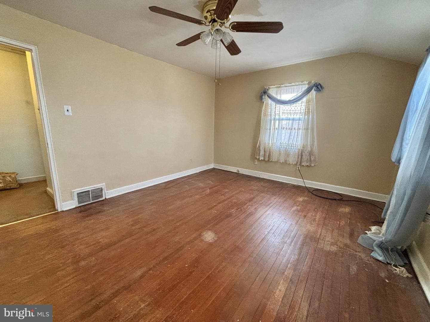1110 Cobbs Street photo 22