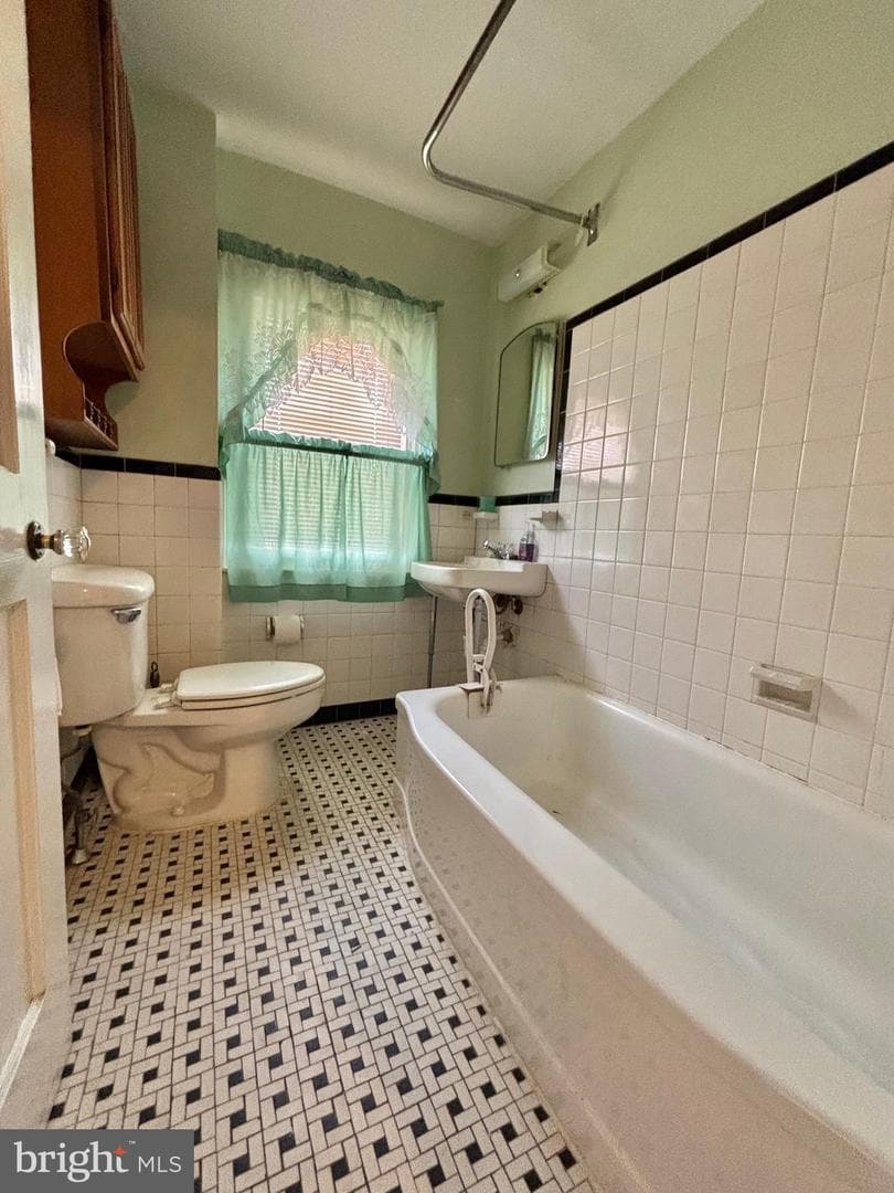 1110 Cobbs Street photo 24