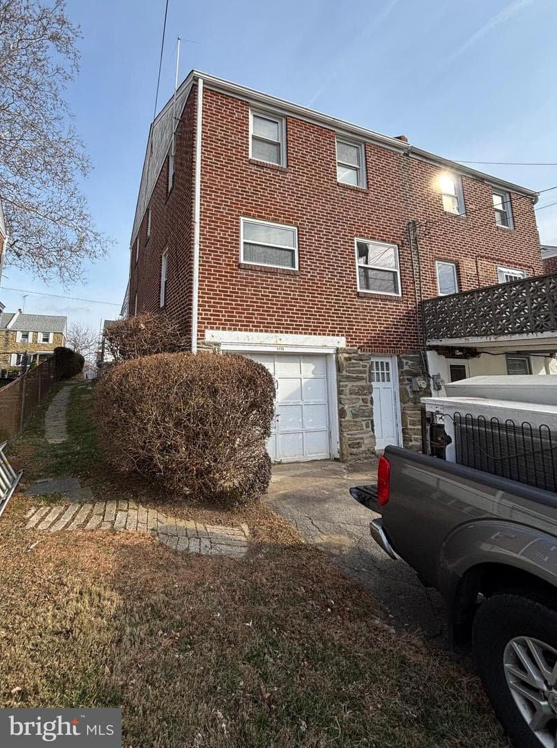 1110 Cobbs Street photo 41