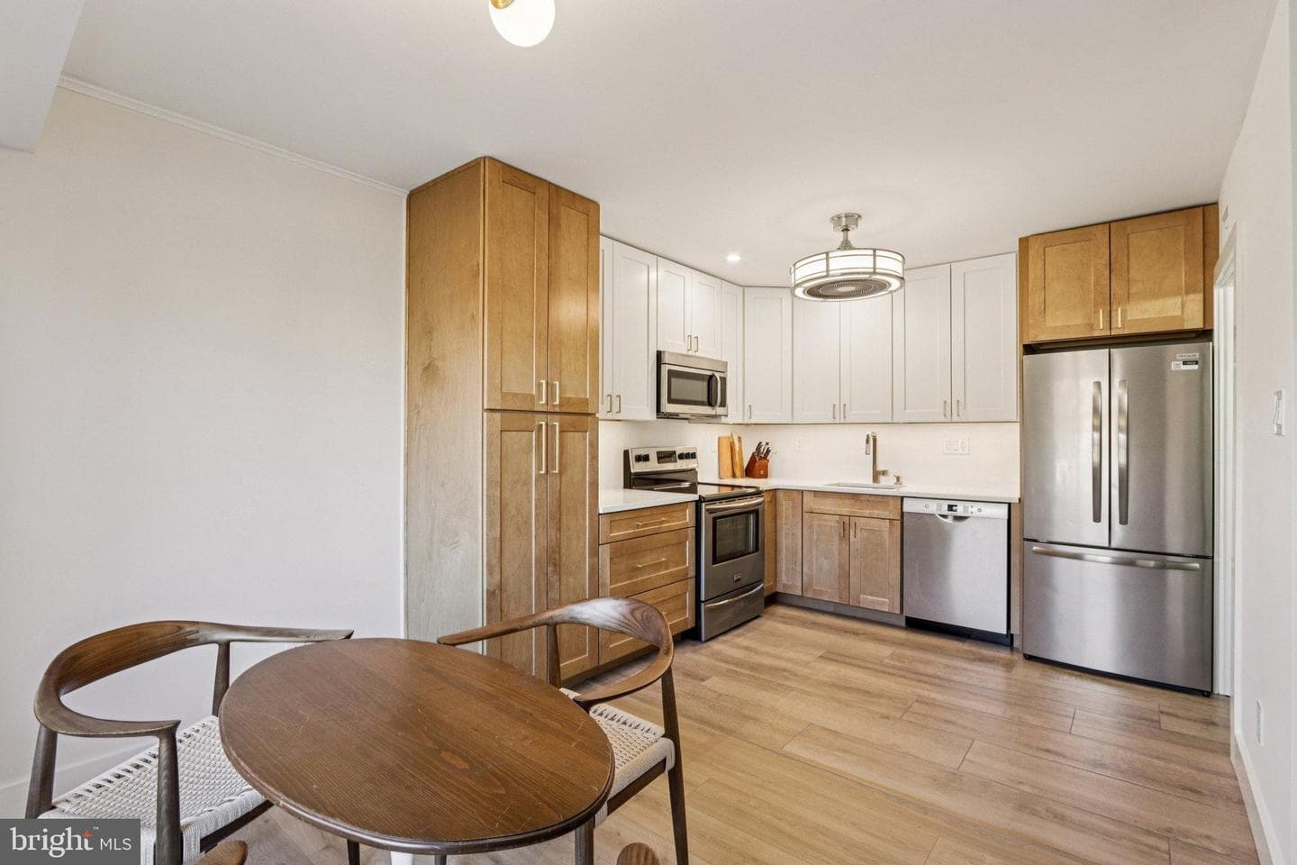 700 Ardmore Avenue #229 photo 8