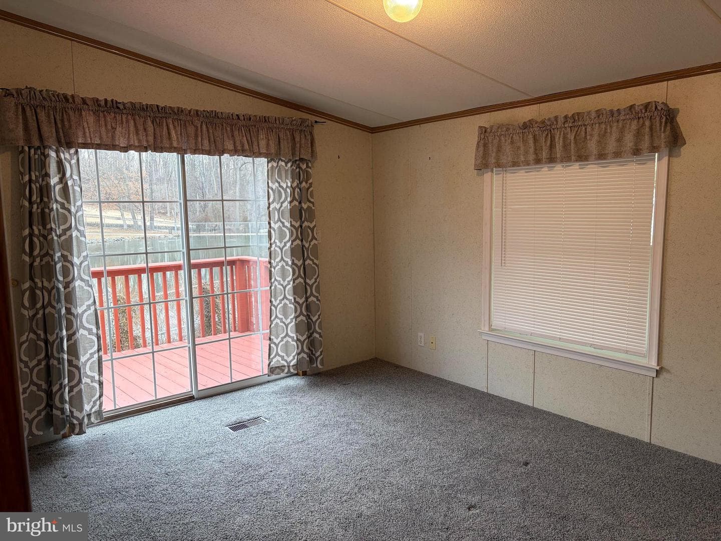 51 Lake Drive photo 10