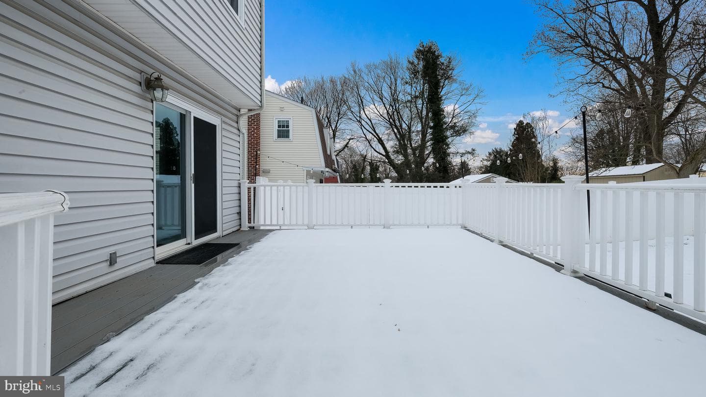 184 Woodlark Lane photo 29