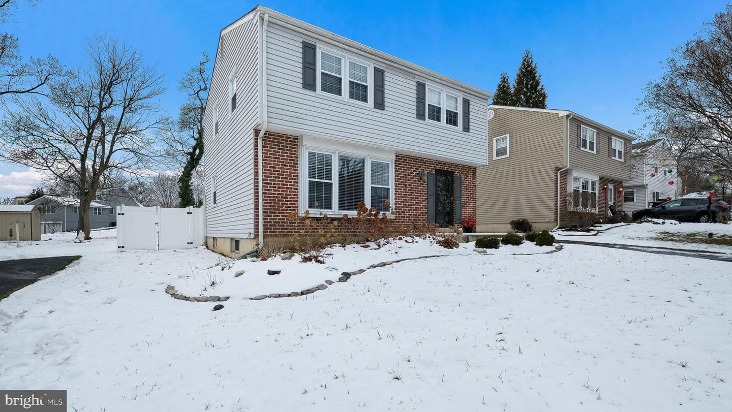 184 Woodlark Lane photo 30
