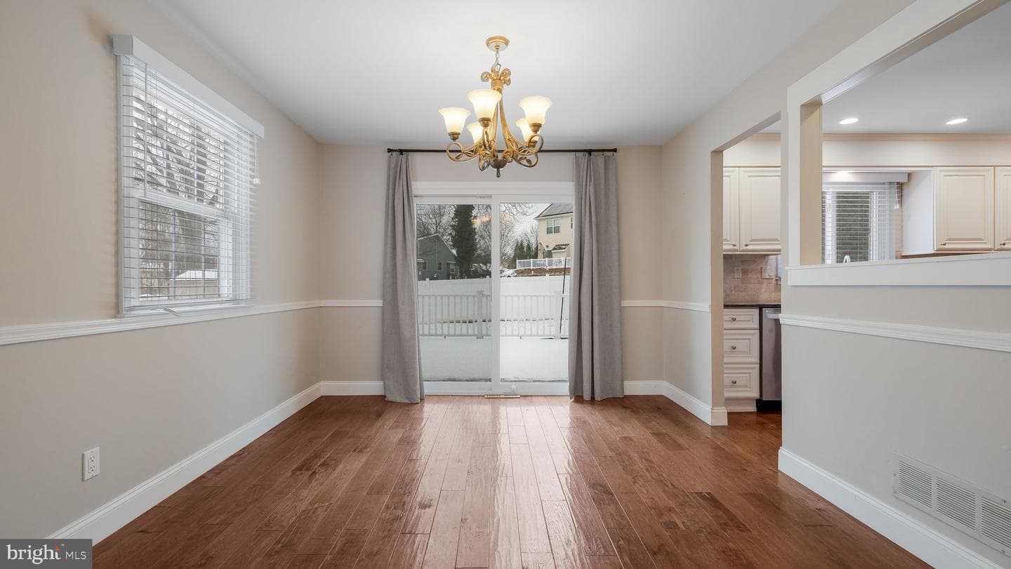 184 Woodlark Lane photo 6