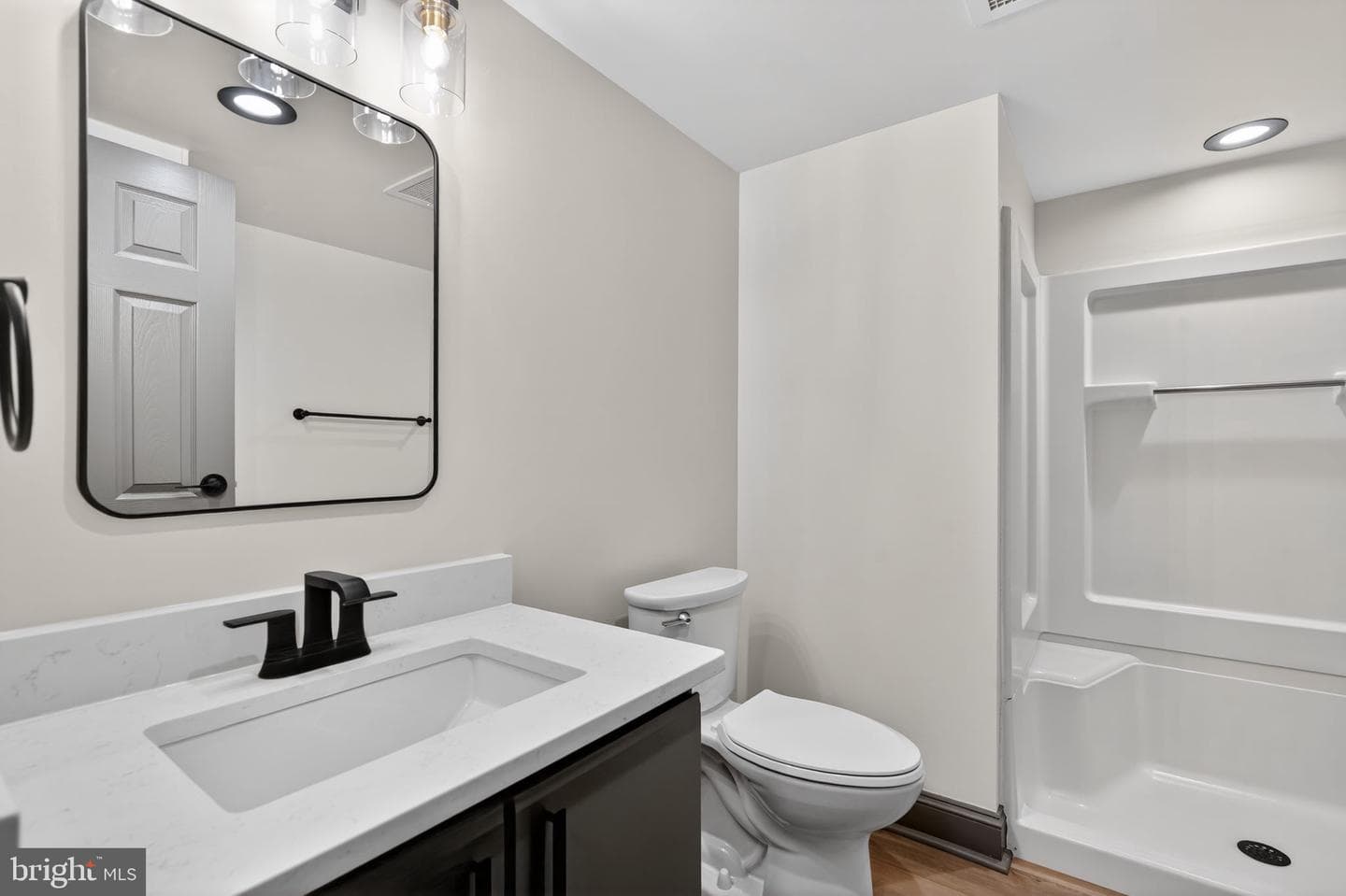 800 Avondale Road #2c photo 22