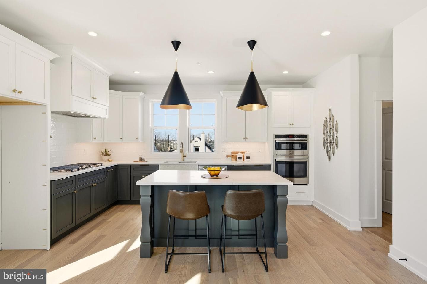 204 3rd Avenue photo 11