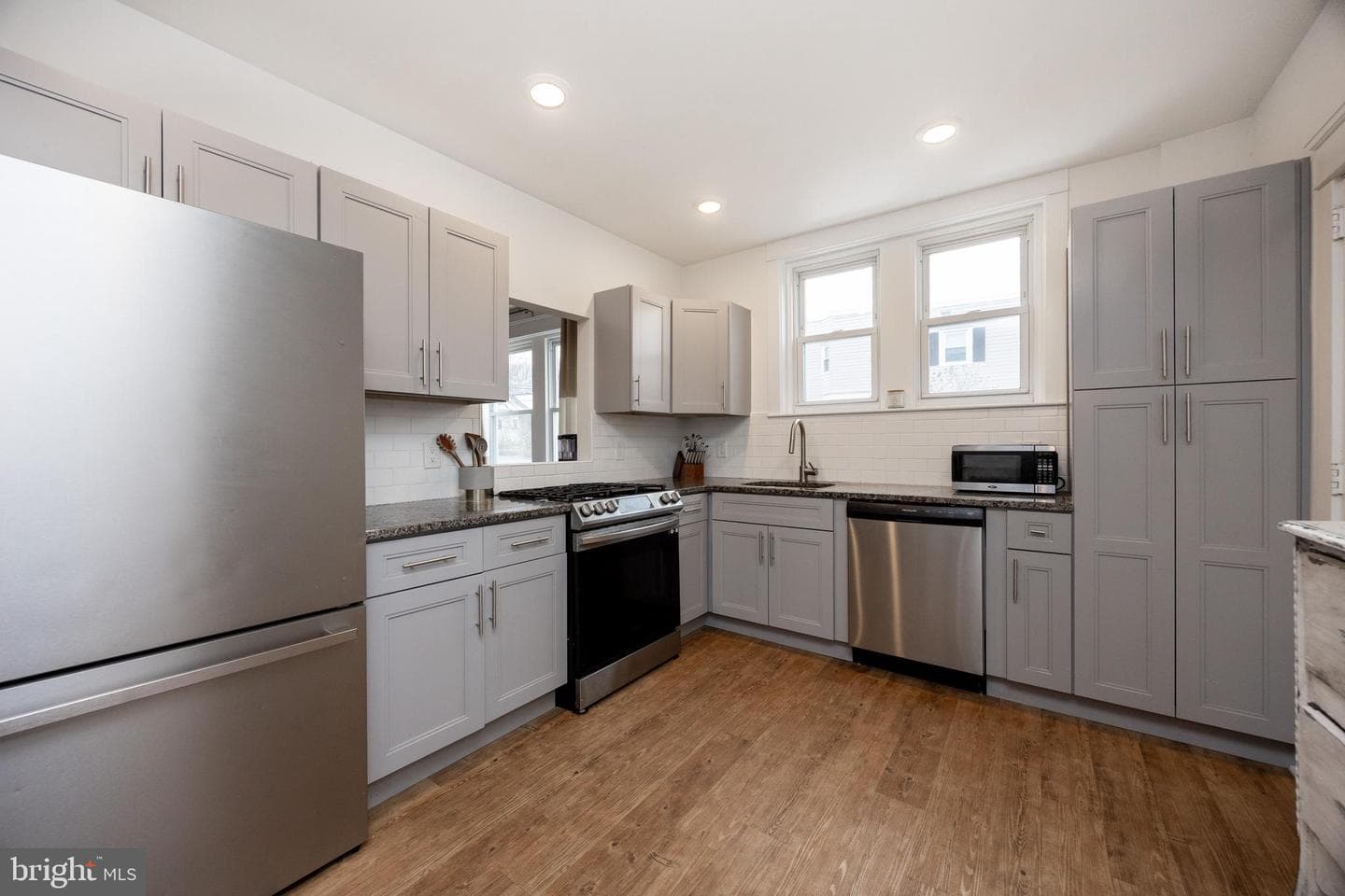 259 Powell Road photo 13