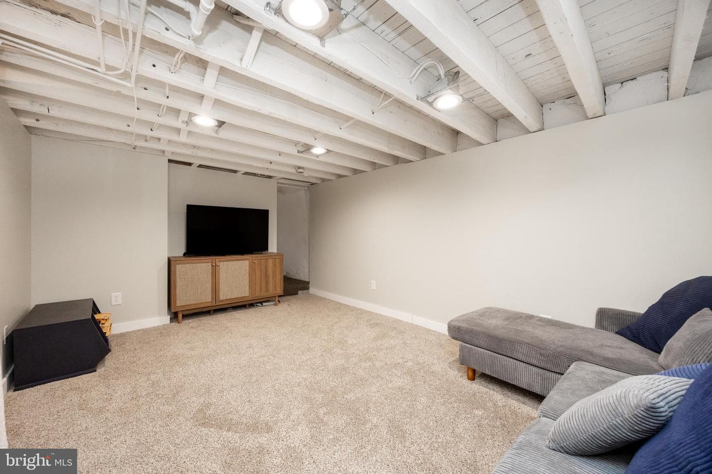 259 Powell Road photo 28