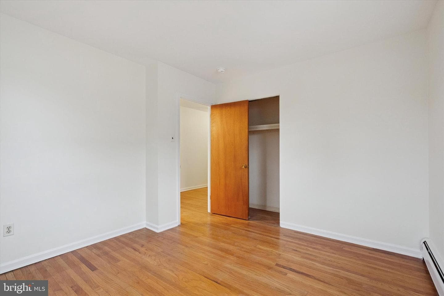 230 S Carol Boulevard #b000 photo 12