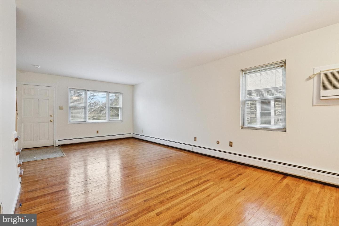 230 S Carol Boulevard #b000 photo 6