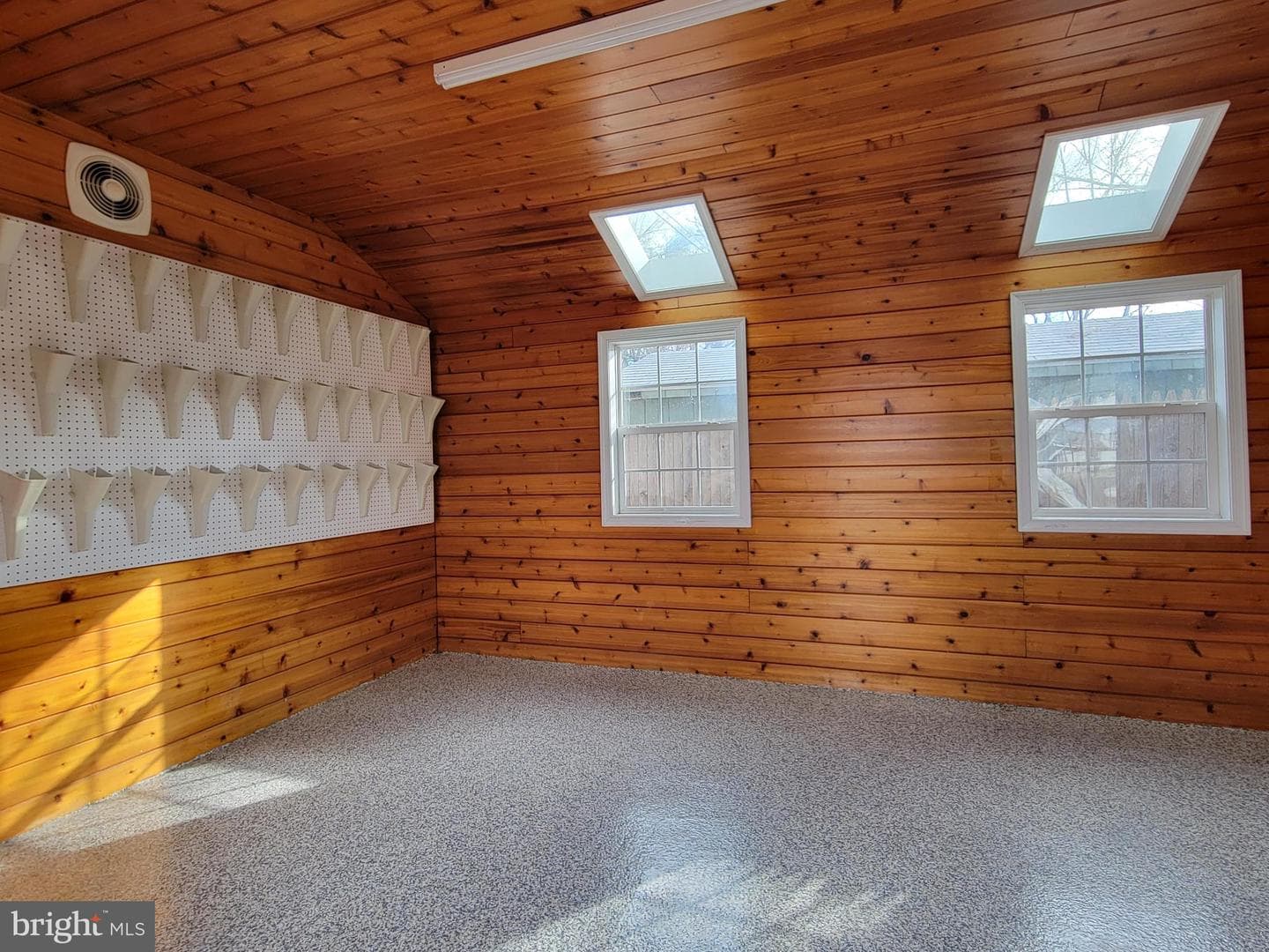 409 Perry Street Street photo 13