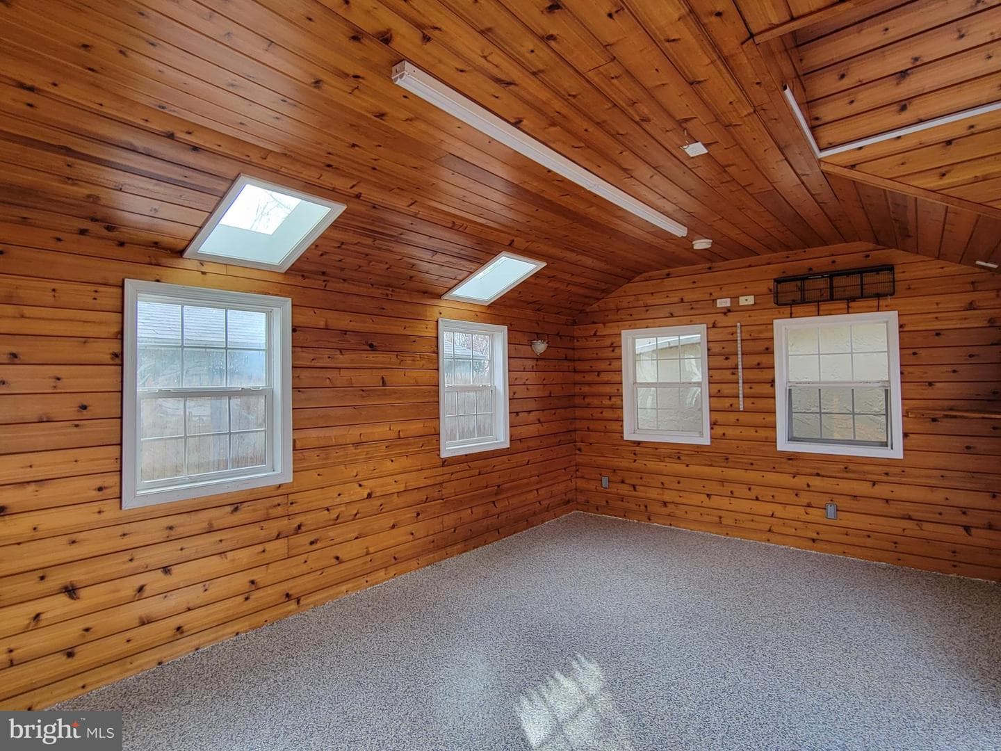409 Perry Street Street photo 15