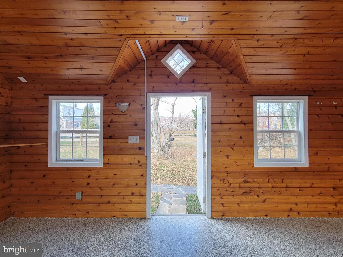 409 Perry Street Street photo 16