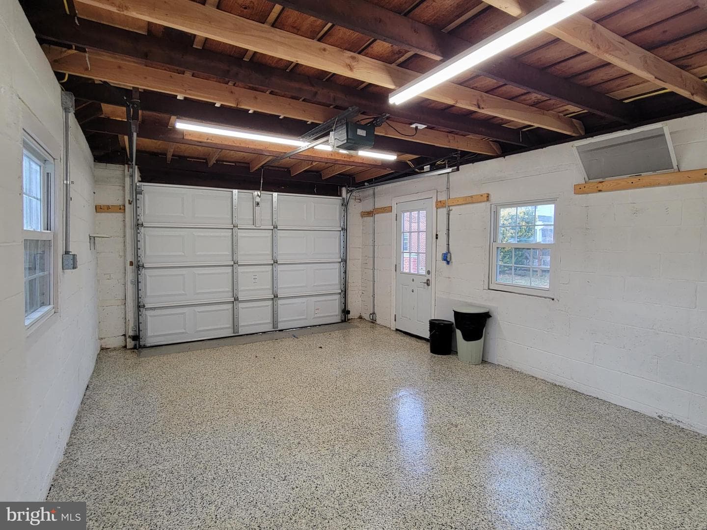409 Perry Street Street photo 20