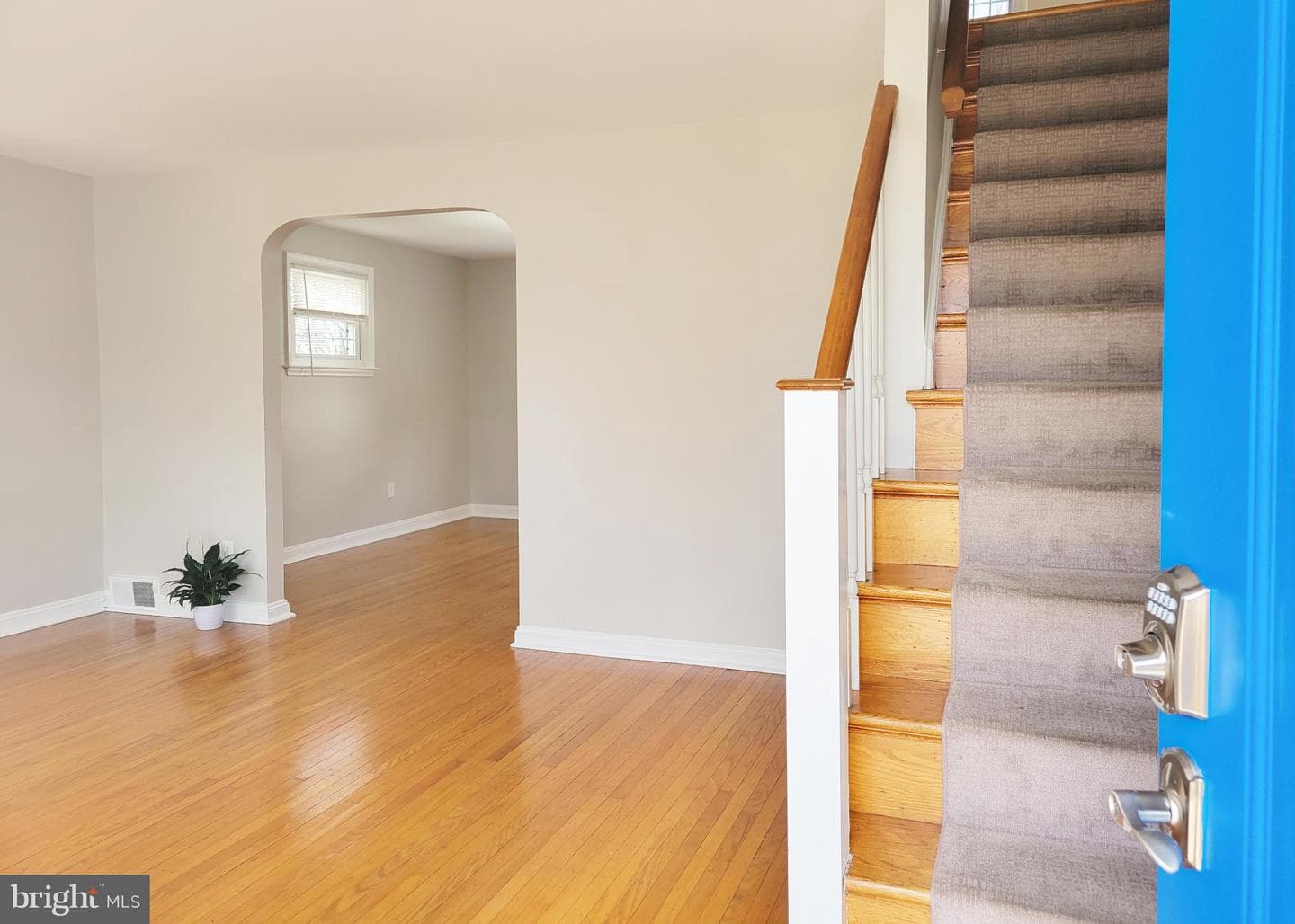 409 Perry Street Street photo 27