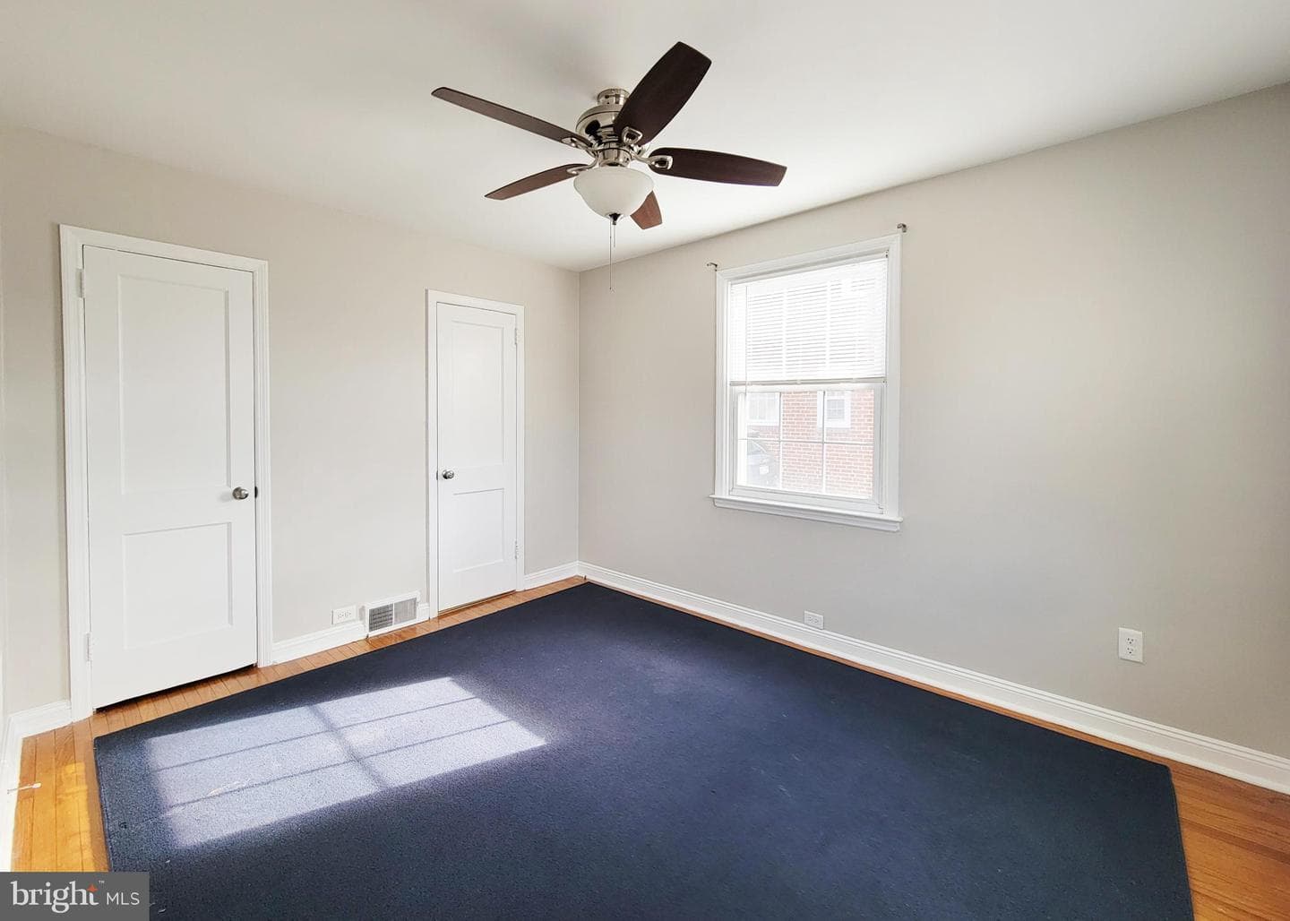 409 Perry Street Street photo 31