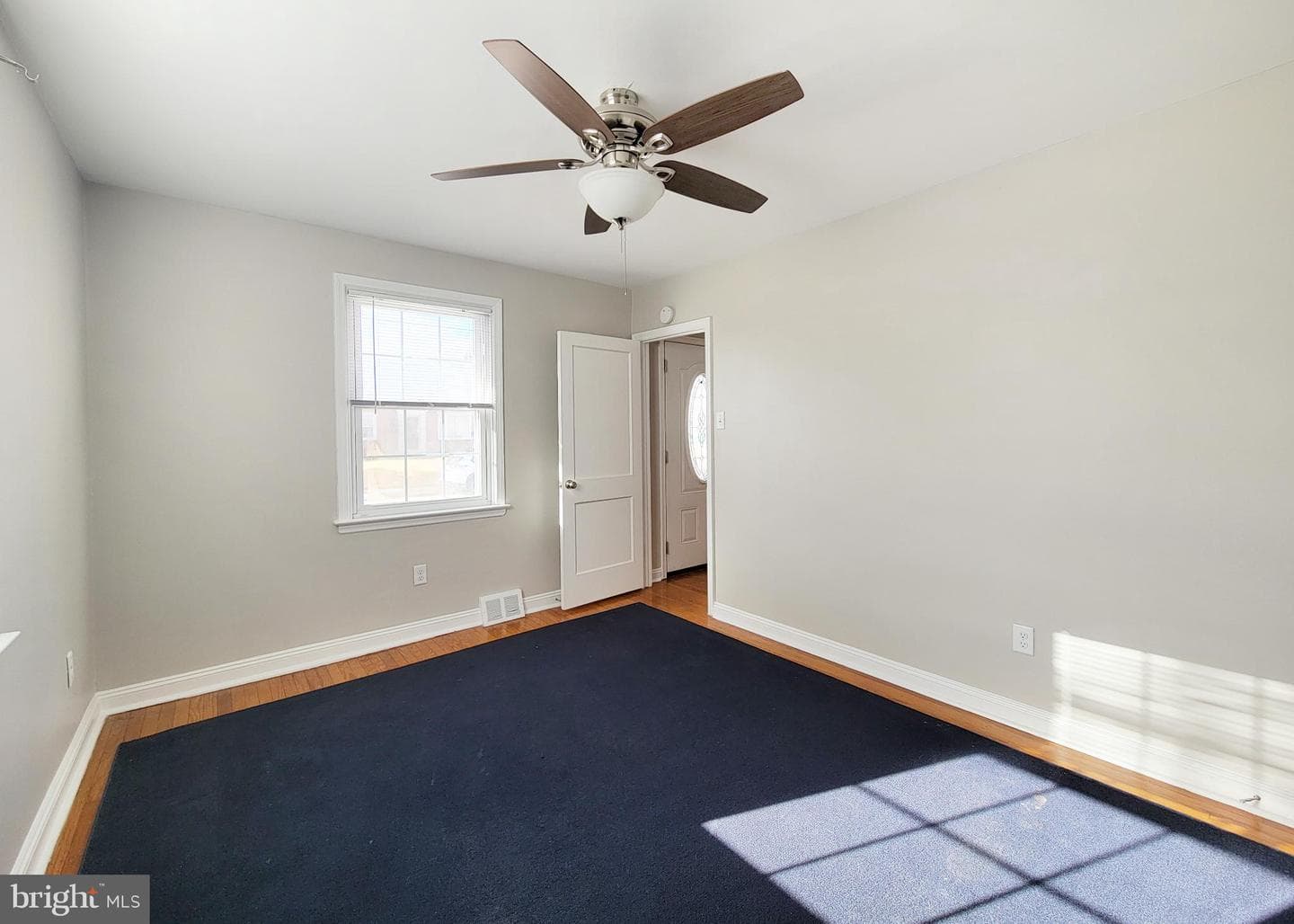 409 Perry Street Street photo 33