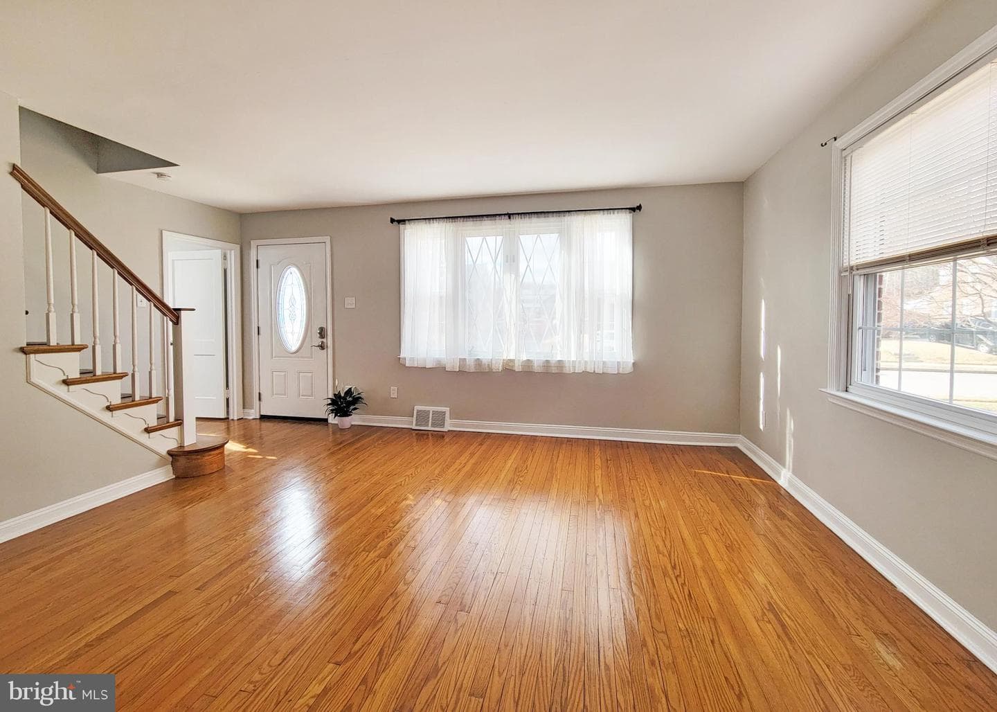 409 Perry Street Street photo 37