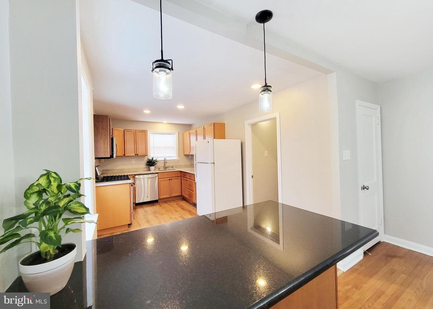 409 Perry Street Street photo 41