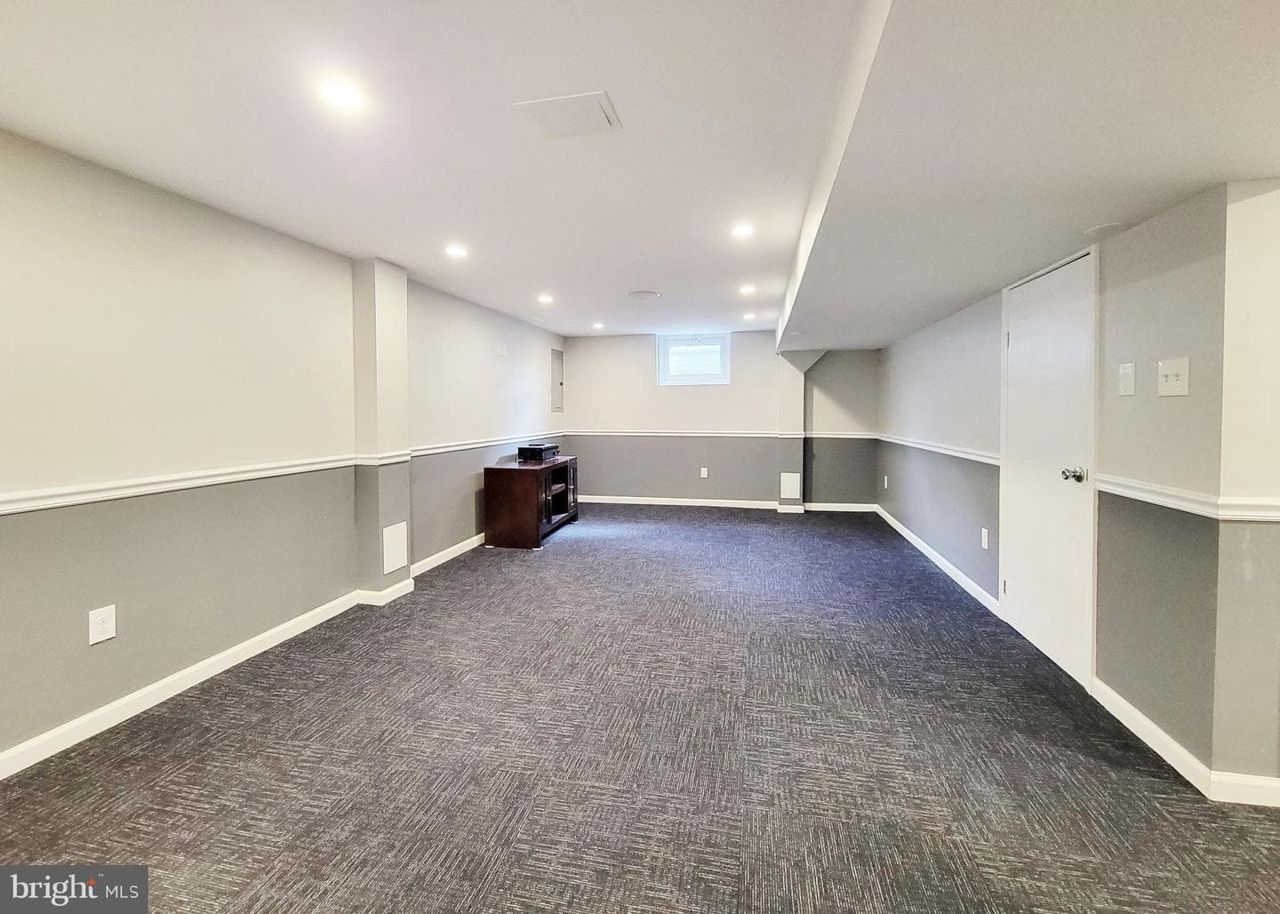409 Perry Street Street photo 49