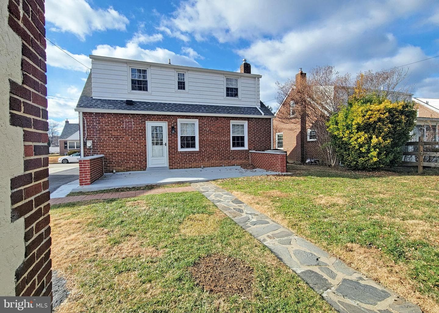 409 Perry Street Street photo 9