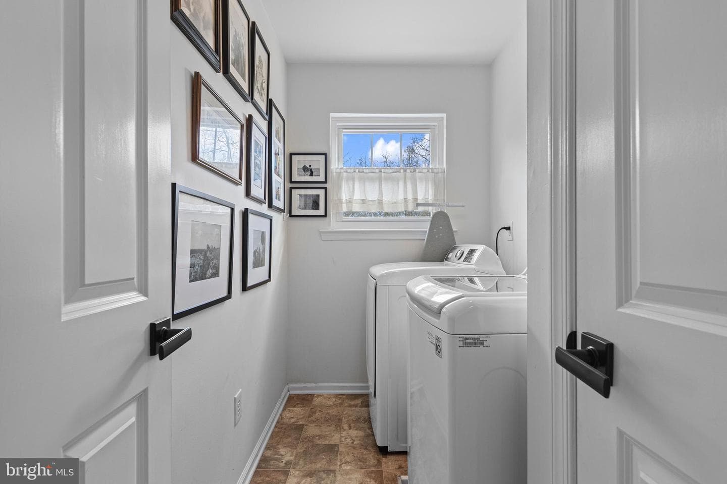 131 Dartmouth Avenue photo 23