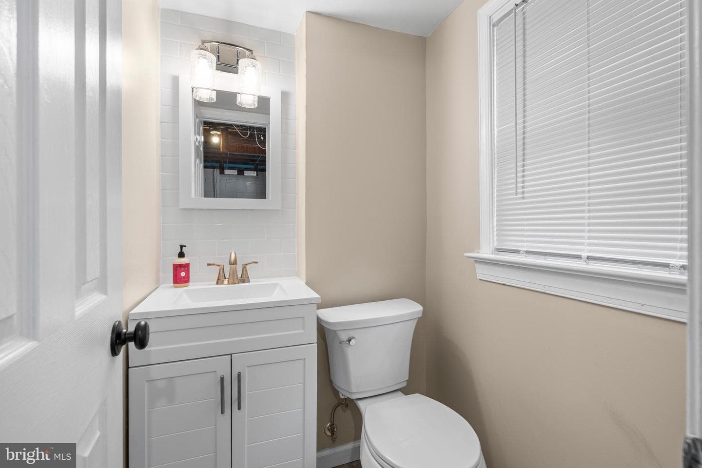 306 Bickmore Drive photo 35