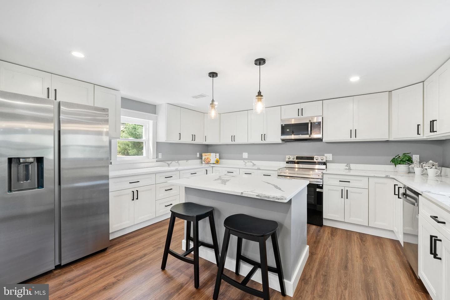 11 Helluva Hill Lane, Glen Mills