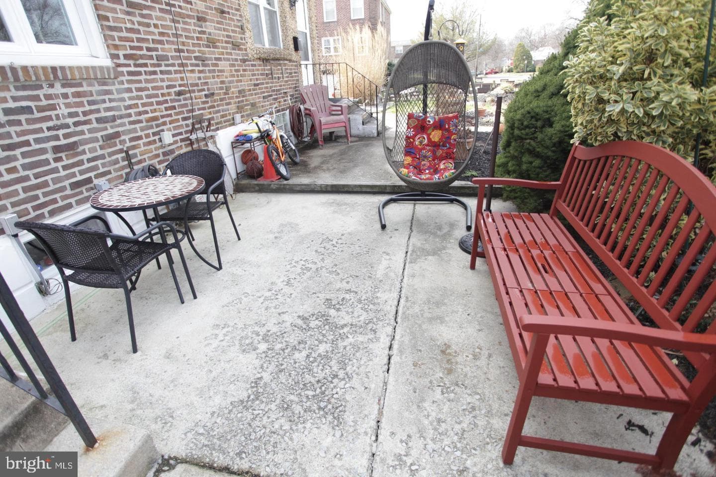 414 Rively Avenue photo 4