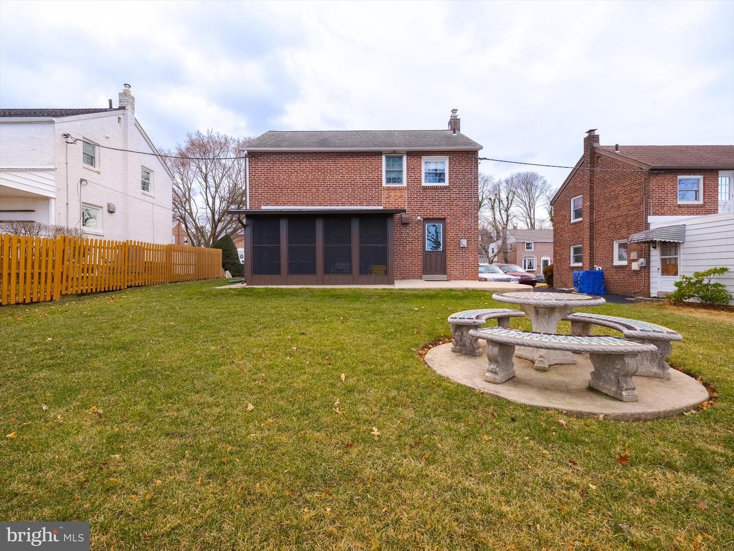 34 Schuyler Road photo 9