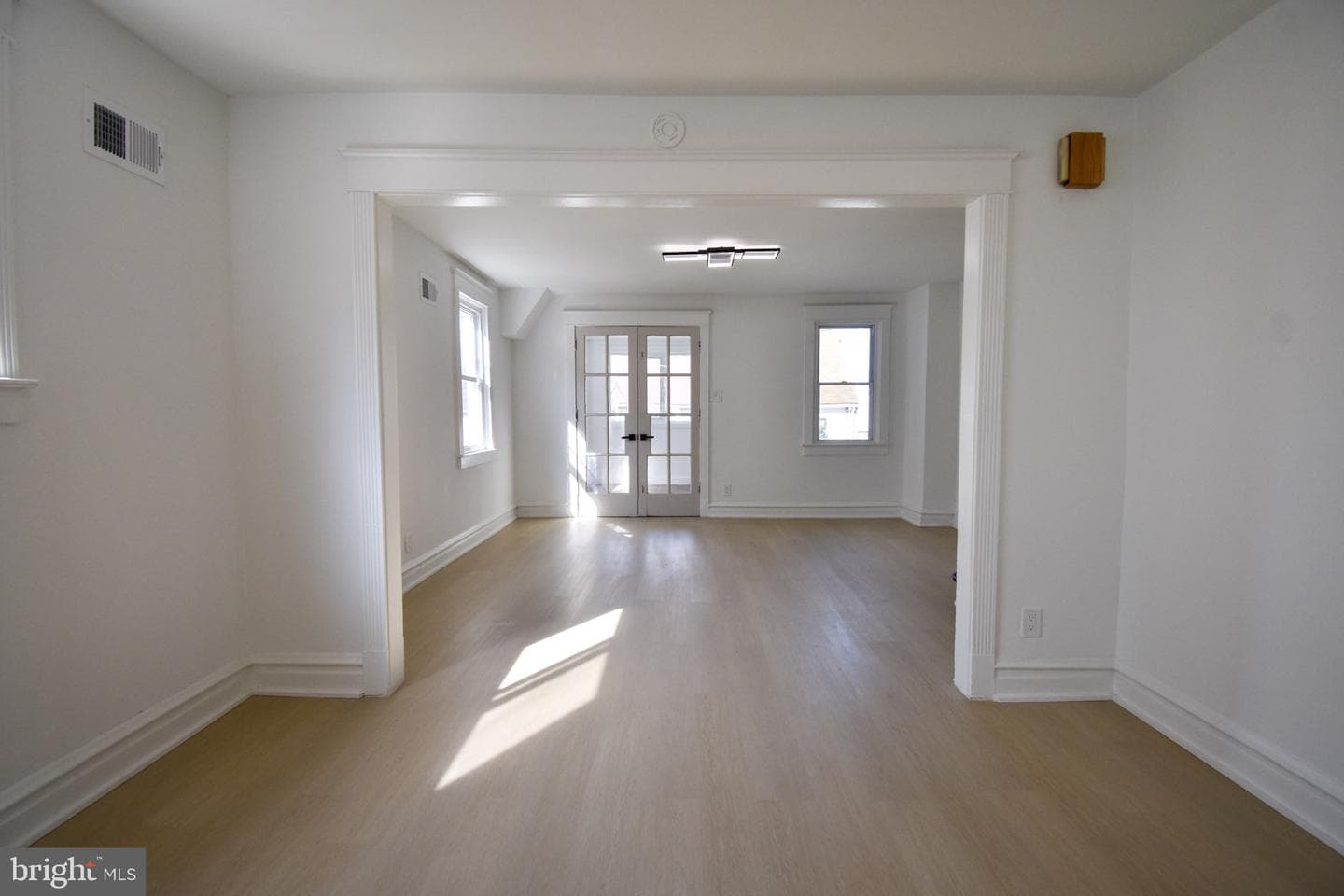 247 Heather Road photo 5