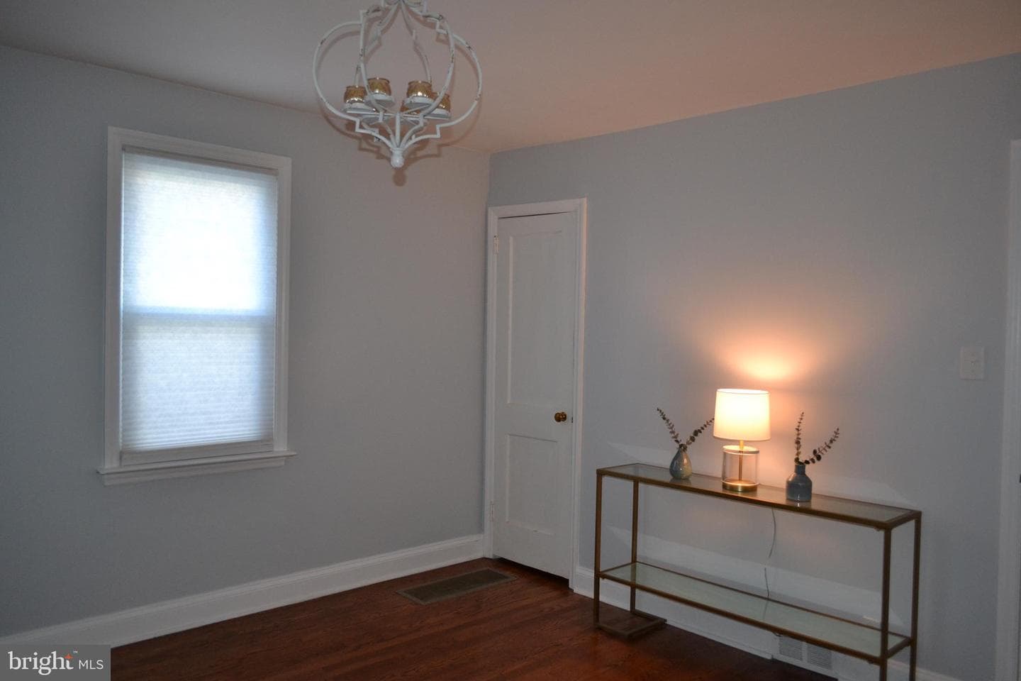 49 Kirk Lane photo 10