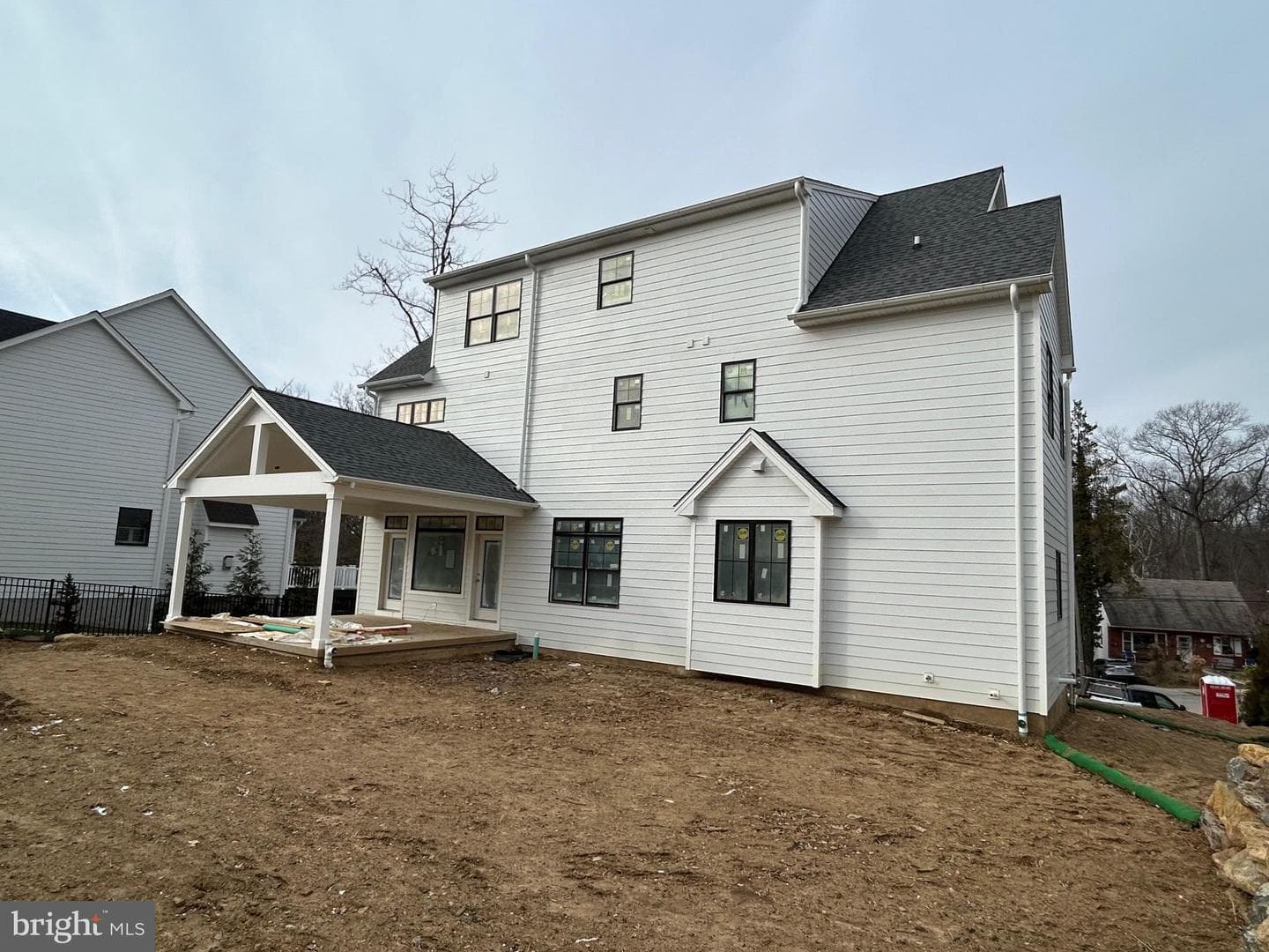 605 Centennial Ave photo 4