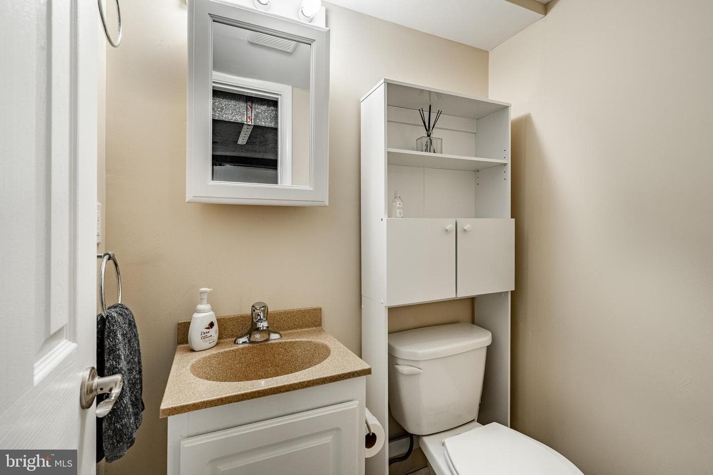 1808 Hawthorne Avenue photo 41