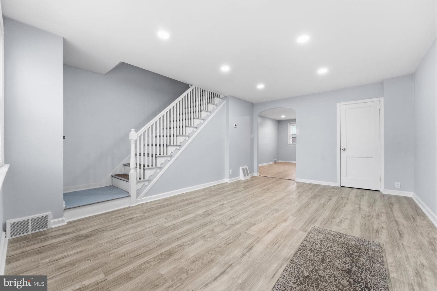 17 Folcroft Avenue photo 3