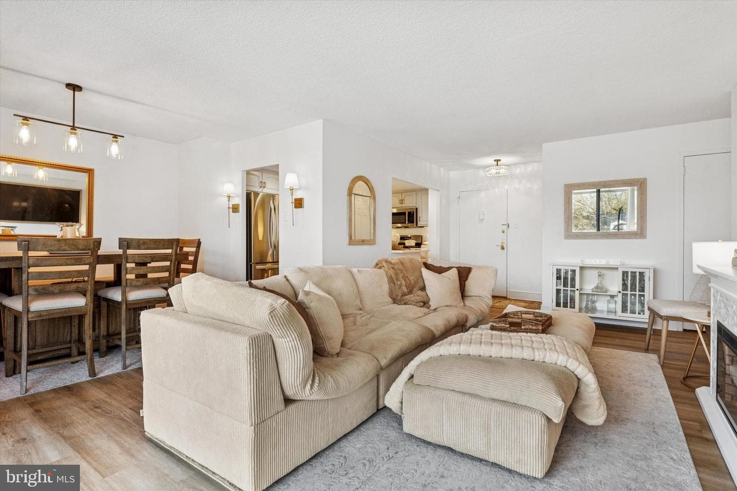 801 Yale Avenue #921 photo 4
