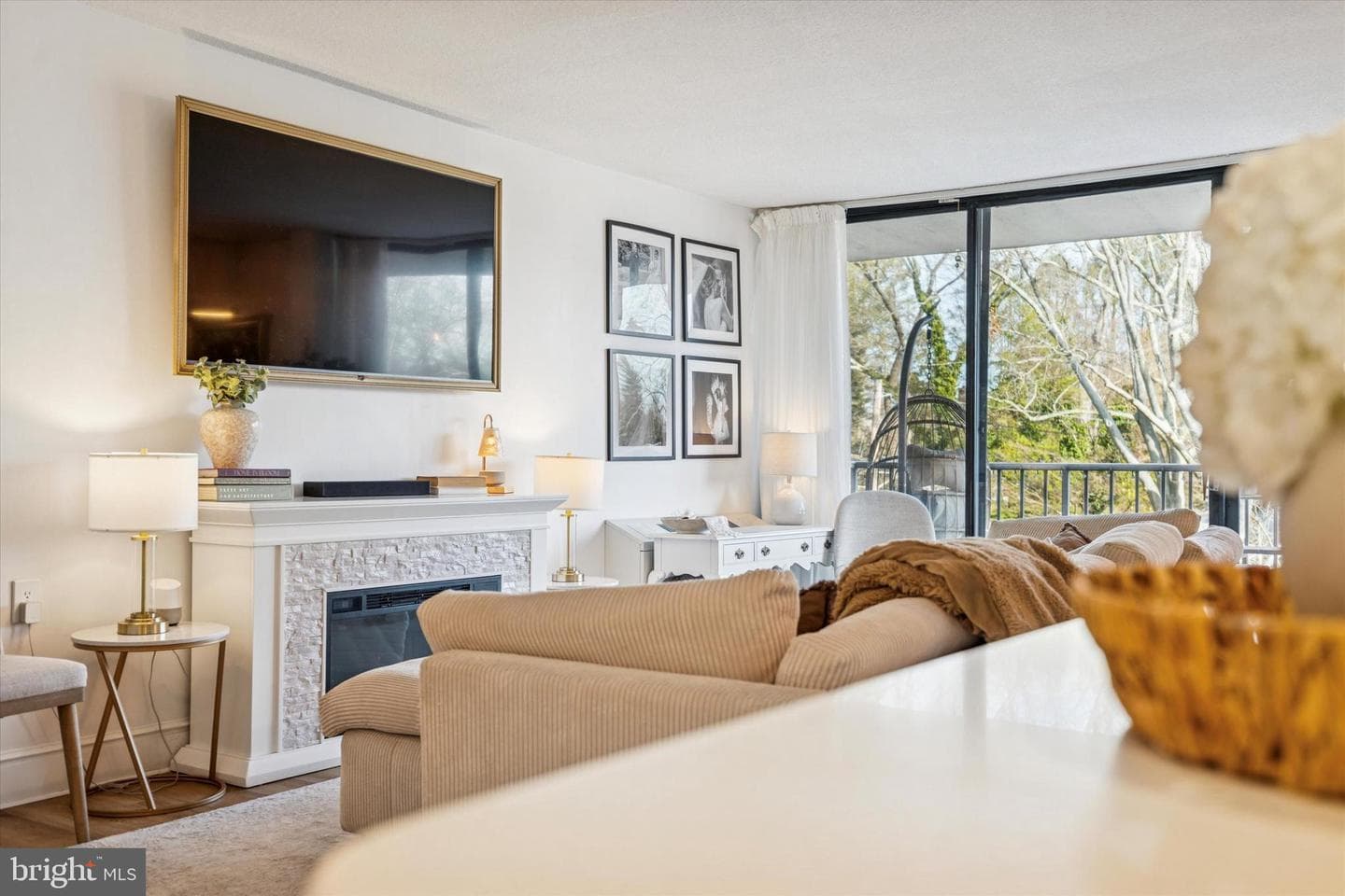 801 Yale Avenue #921 photo 5