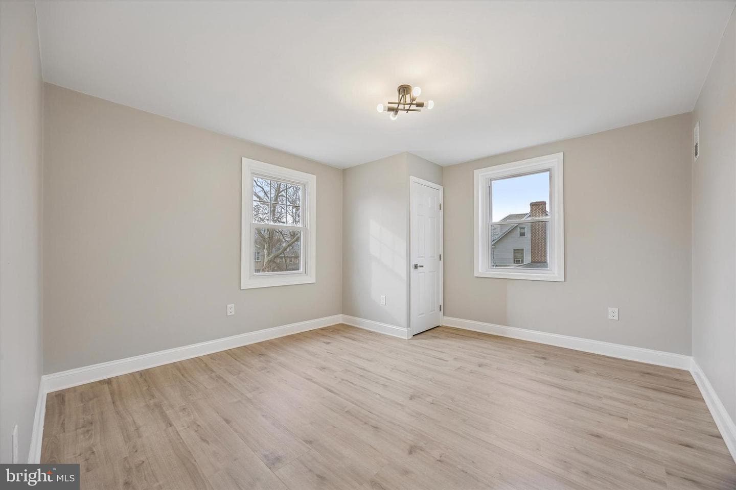703 Lindale Avenue photo 21