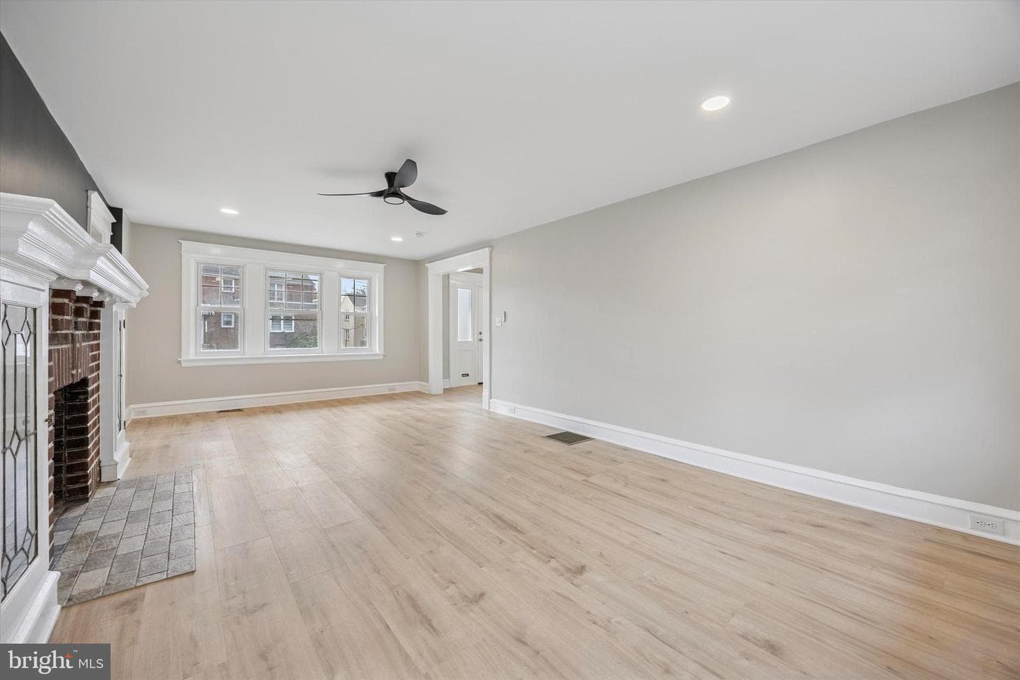 703 Lindale Avenue photo 6