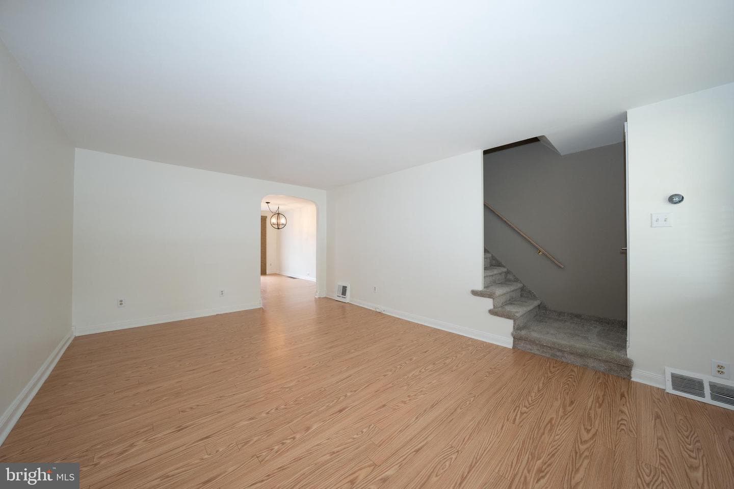 5134 Gramercy Drive photo 3