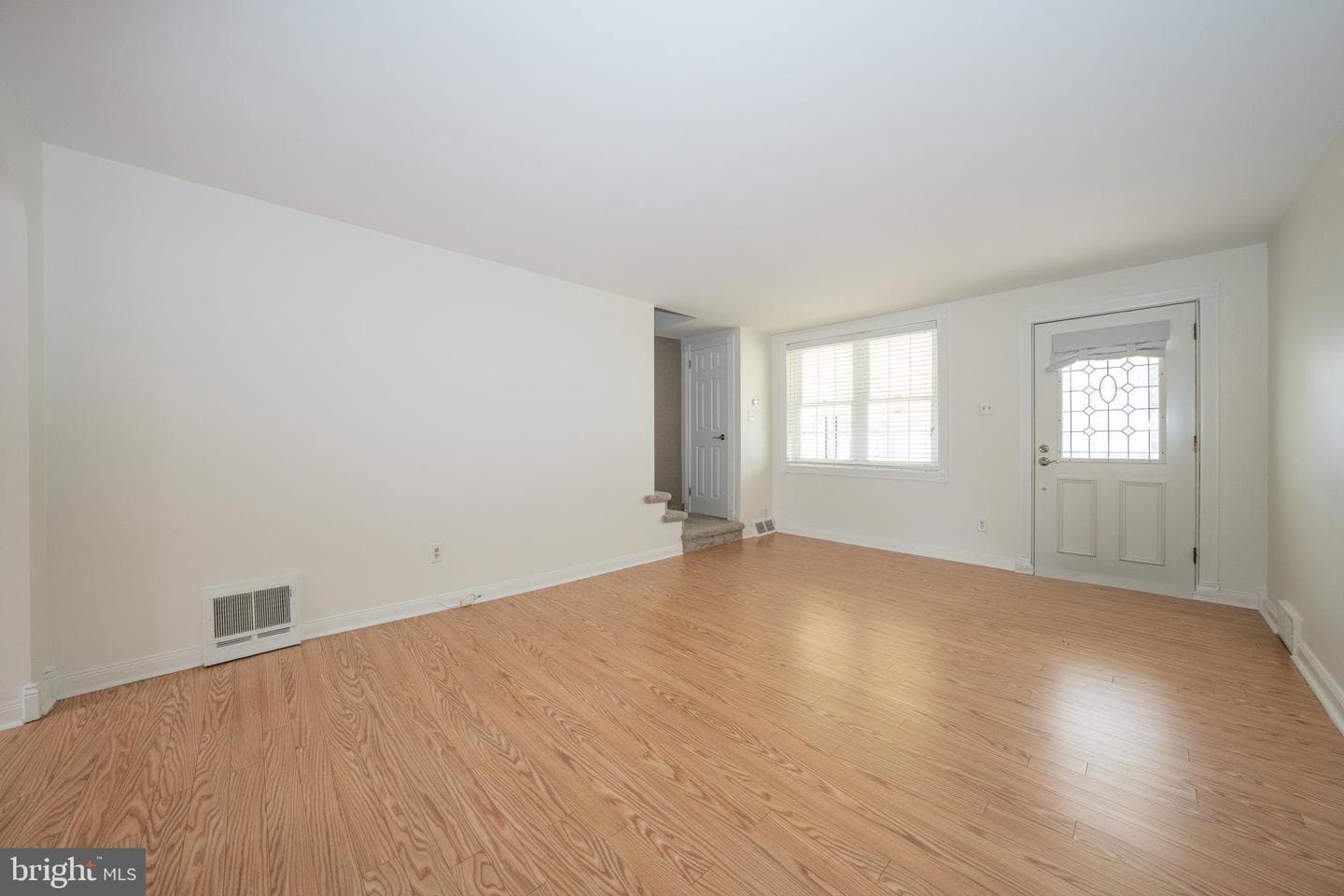 5134 Gramercy Drive photo 4