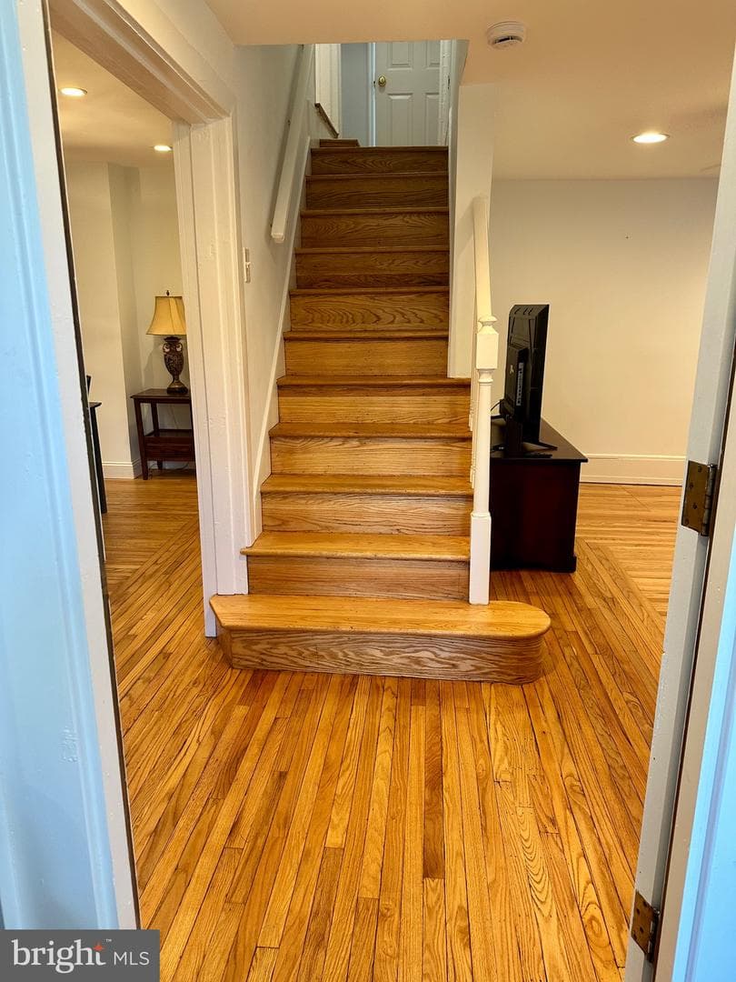 601 Vernon Street photo 12