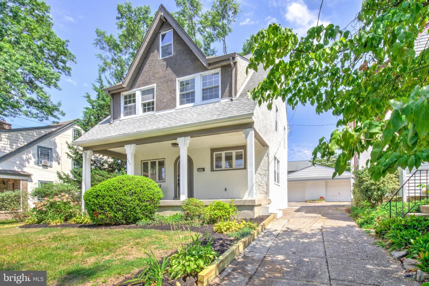 225 Lynbrooke Road, Springfield