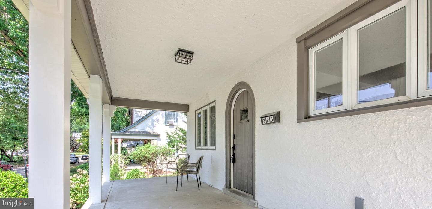 225 Lynbrooke Road photo 36